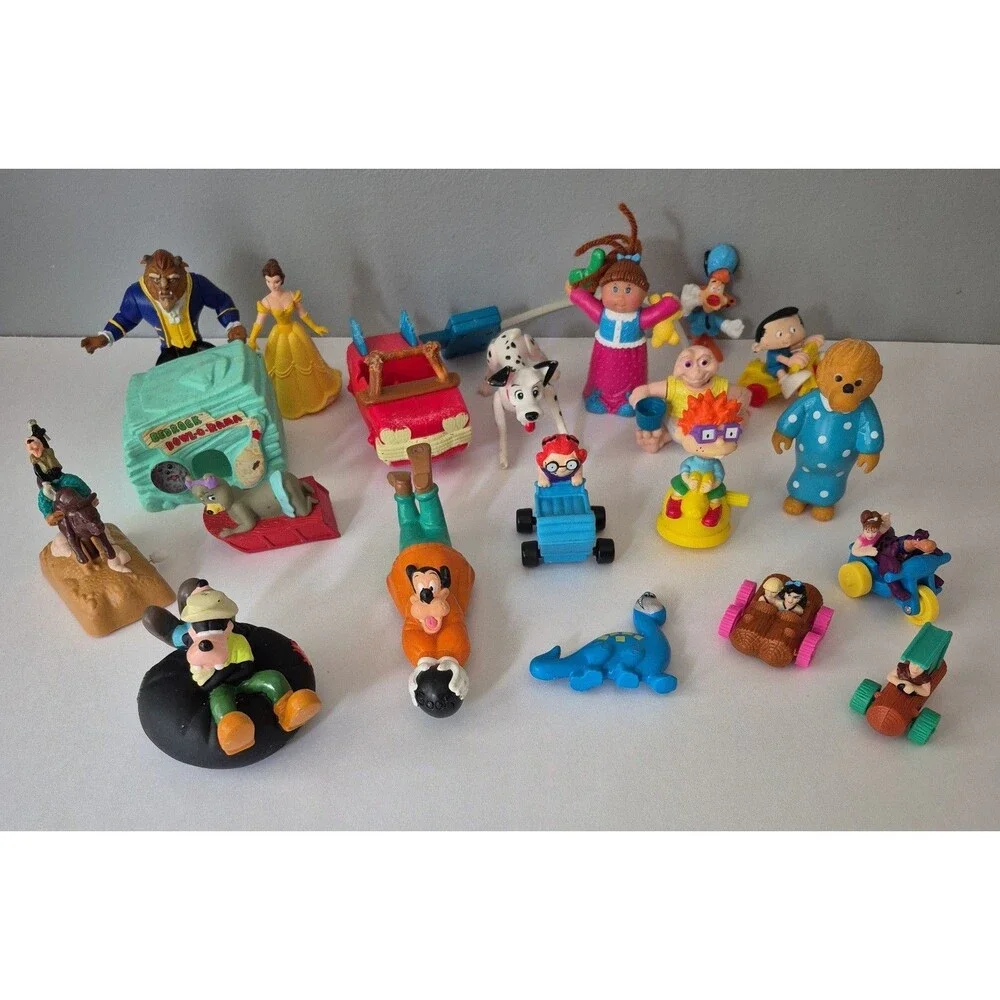 Vintage 20 Piece Burger King and McDonalds Happy Meal Toys Goofy Flinstones CPK